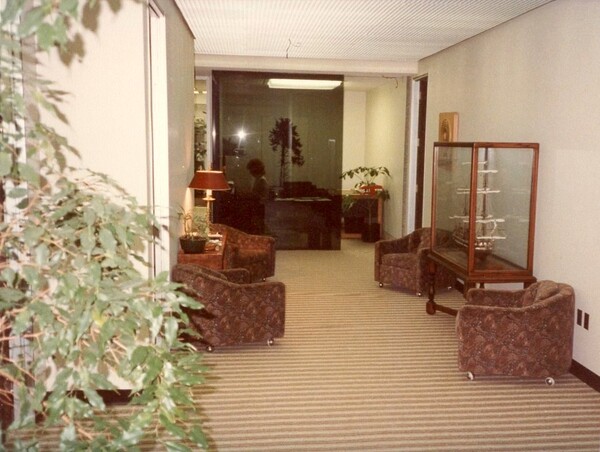 toronto/lobby